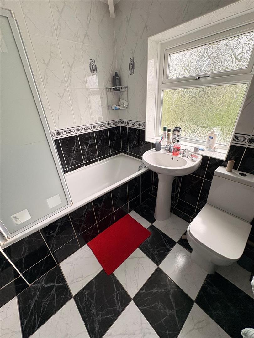 17 Sulby Drive, Lancaster, LA1 4UB